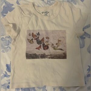 Brandy Melville graphic baby tee!